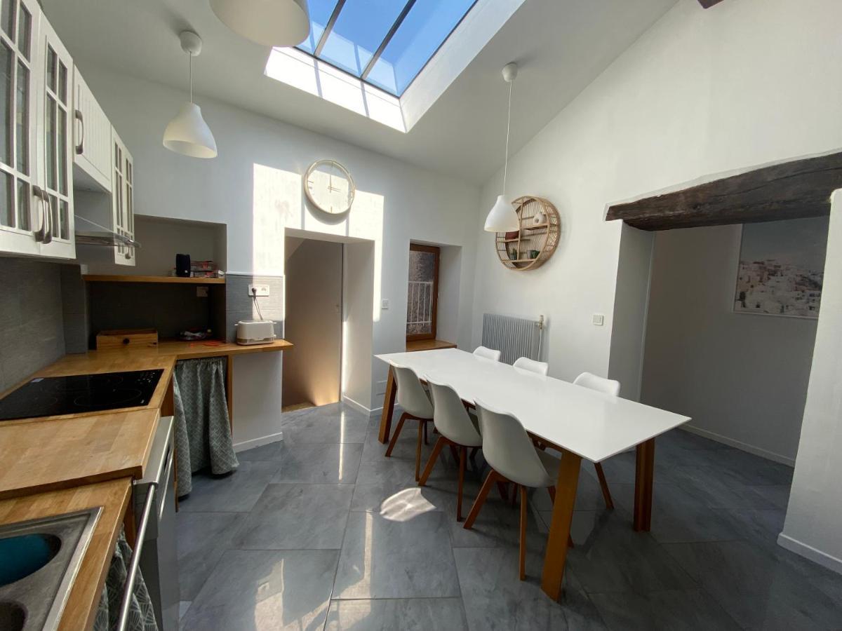 La Mansarde De L Abbaye Apartment Клуни Екстериор снимка