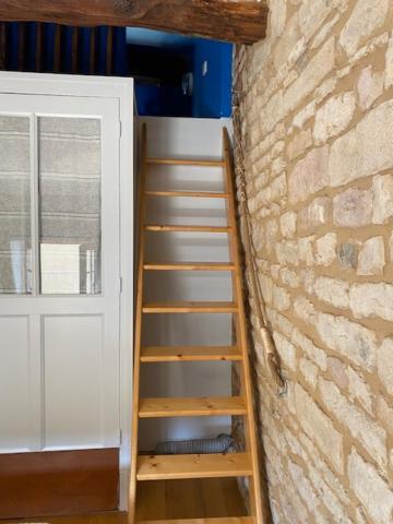 La Mansarde De L Abbaye Apartment Клуни Екстериор снимка